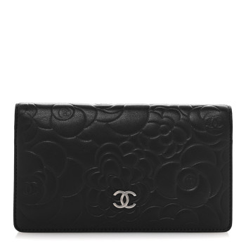 CHANEL Lambskin Camellia Embossed Yen Wallet Black