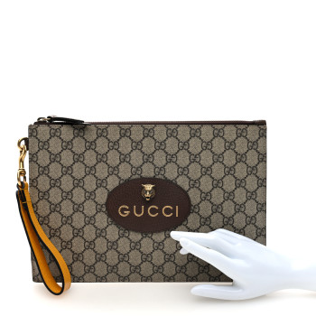 GUCCI GG Supreme Monogram Neo Vintage Zip Wristlet Pouch Beige New Acero Crop