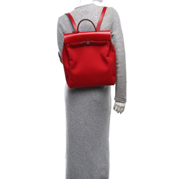 HERMES Military Toile Vache Hunter Herbag a Dos Zip Retourne Backpack Rouge Piment