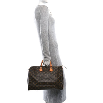 LOUIS VUITTON Monogram Speedy 40