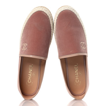 CHANEL Velvet Patent CC Espadrilles 40 Pink