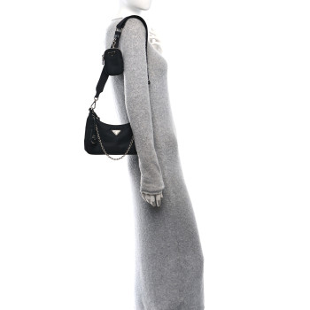 PRADA Nylon Re-Edition 2005 Shoulder Bag Black