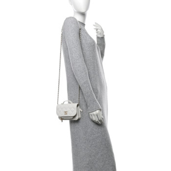 CHANEL Caviar Quilted Business Affinity Clutch With Chain Flap White CHANEL Caviar Quilted Business Affinity Clutch With Chain Flap White