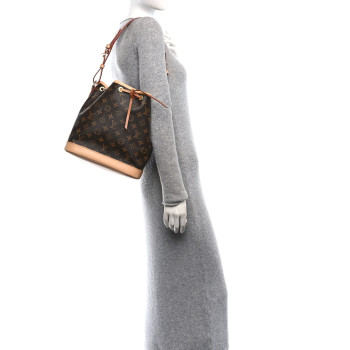 LOUIS VUITTON Monogram Petit Noe NM LOUIS VUITTON Monogram Petit Noe NM