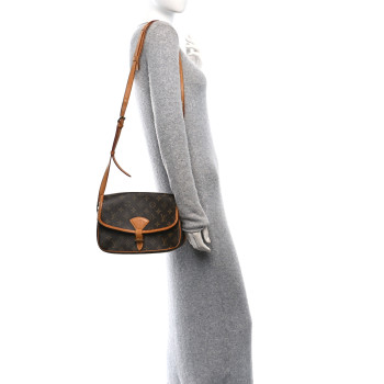 LOUIS VUITTON Monogram Sologne