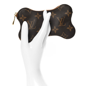 LOUIS VUITTON Bone Key Pouch