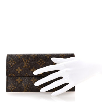 LOUIS VUITTON Monogram Sarah Wallet