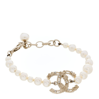 CHANEL Graduated Pearl Crystal CC Bracelet Gold