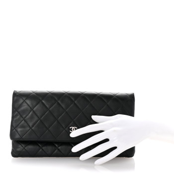 CHANEL Lambskin Quilted CC Beauty Clutch Black