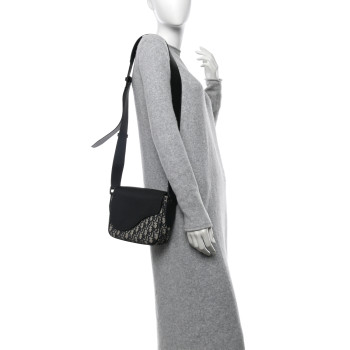CHRISTIAN DIOR Grained Calfskin Oblique Mini Saddle Messenger Black