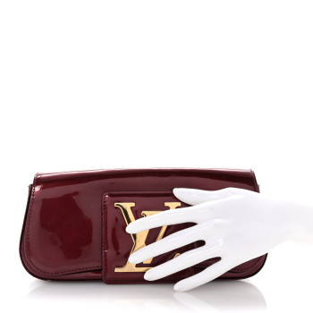 LOUIS VUITTON Patent Sobe Clutch Rouge Fauviste