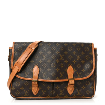 LOUIS VUITTON Monogram Sac Gibeciere GM