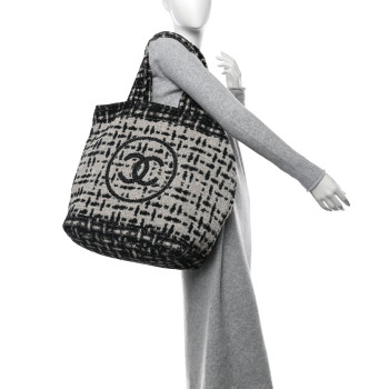 CHANEL Terry Cotton CC Beach Tote Towel Set White Black