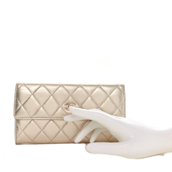 CHANEL Metallic Lambskin Quilted Large Gusset Flap Wallet Gold