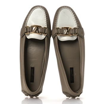 LOUIS VUITTON Calfskin Oxford Loafers 37.5 Beige White