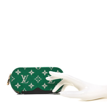 LOUIS VUITTON Jacquard Velvet Monogram LV Match Sunglasses Case GM Vert