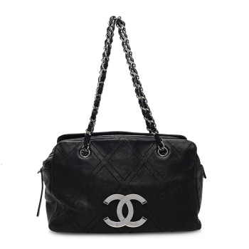 CHANEL Calfskin Small Diamond Stitch Tote Black