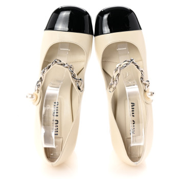 MIU MIU Patent Colorblock May Jane Pumps 38 Black White