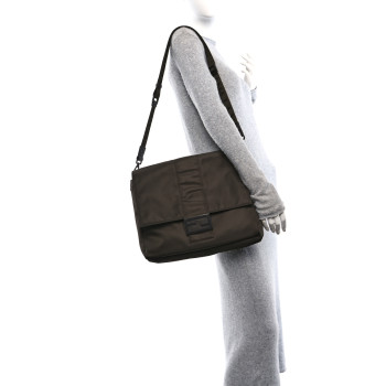 FENDI Econyl Nylon Cuoio Romano Monochrome Large Baguette Messenger Bag Ebano