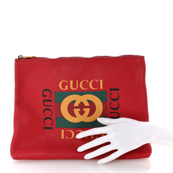 GUCCI Pebbled Calfskin Medium Logo Portfolio Clutch Hibiscus Red