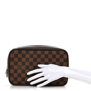 LOUIS VUITTON Damier Ebene Trousse Toilette 28