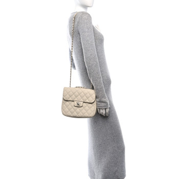 CHANEL Caviar Quilted Medium Urban Companion Flap White