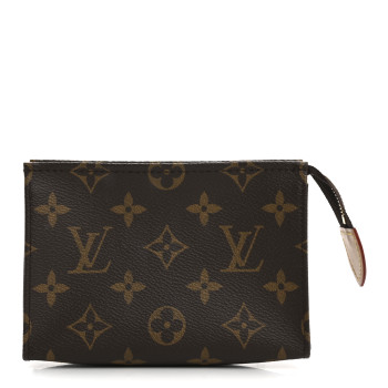 LOUIS VUITTON Monogram Toiletry Pouch 15