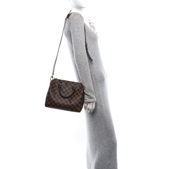 LOUIS VUITTON Damier Ebene Speedy Bandouliere 25 LOUIS VUITTON Damier Ebene Speedy Bandouliere 25