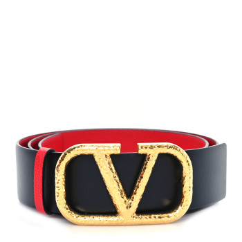 VALENTINO GARAVANI Glossy Calfskin Grainy Calfskin Hammered 40mm VLogo Reversible Belt 90 36 Black Rouge Pur