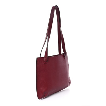 CHANEL Caviar Shoulder Bag Burgundy