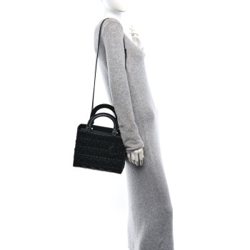 CHRISTIAN DIOR Calfskin Cannage Diamond Cannage Medium Lady Dior Black