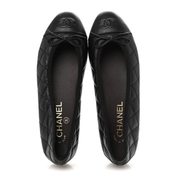 CHANEL Aged Calfskin Quilted CC Cap Toe Ballerina Flats 37.5 Black