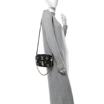LOUIS VUITTON Empreinte Monogram Giant Pochette Metis East West Black Beige