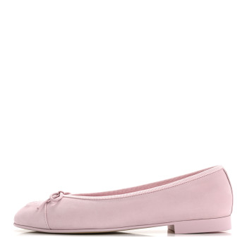 CHANEL Suede Calfskin Cap Toe CC Ballerina Flats 37.5 Light Pink