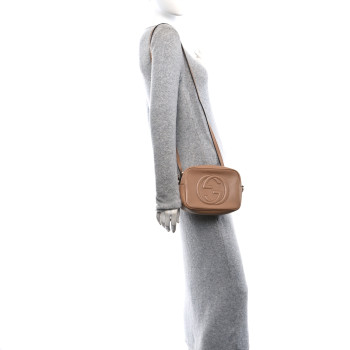 GUCCI Pebbled Calfskin Small Soho Disco Bag Camelia
