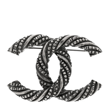 CHANEL Ruthenium Twisted CC Brooch