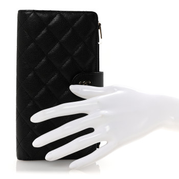 CHANEL Caviar Quilted Long Zipped Wallet Black