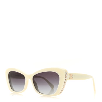 CHANEL Acetate Pearl Cat Eye CC Sunglasses 5481-H-A White