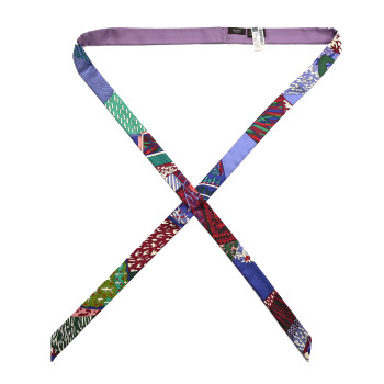 HERMES Silk A Travers Champs Twillon Rouge Violet Parme