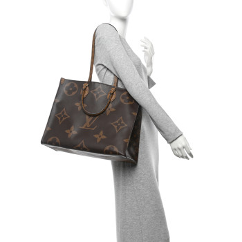 LOUIS VUITTON Reverse Monogram Giant Onthego GM
