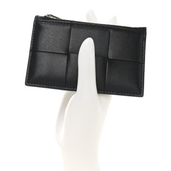 BOTTEGA VENETA Nappa Maxi Intrecciato Zip Card Holder Black