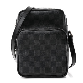 LOUIS VUITTON Damier Graphite Rem Bag