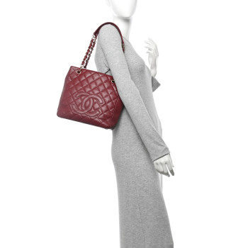 CHANEL Caviar Quilted Petit Shopping Tote PST Red