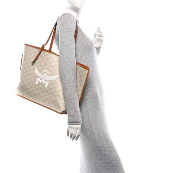 MCM Lauretos Nappa Medium Himmel Shopper Tote Oatmeal