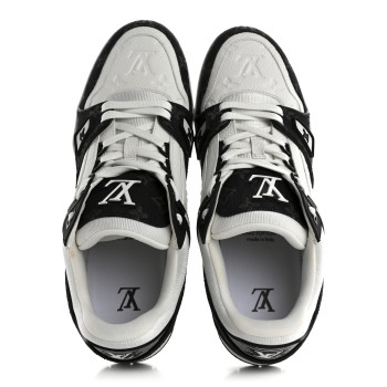 LOUIS VUITTON Calfskin Monogram Denim Mens LV Trainer Sneakers 9 Black