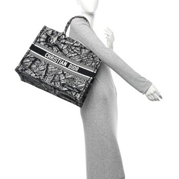 CHRISTIAN DIOR Canvas Embroidered Large Plan De Paris Book Tote Black White