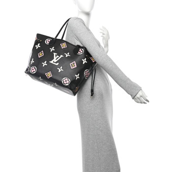 LOUIS VUITTON Monogram Giant Wild At Heart Neverfull MM Black
