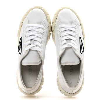 PRADA Re-Nylon Gabardine Triangle Logo Double Wheel 50mm Sneakers 38.5 White