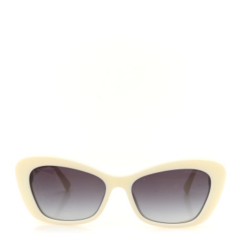 CHANEL Acetate Pearl Cat Eye CC Sunglasses 5481-H-A White