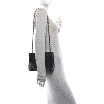 CHANEL Lambskin Diamond Stitch Envelope Single Flap Black